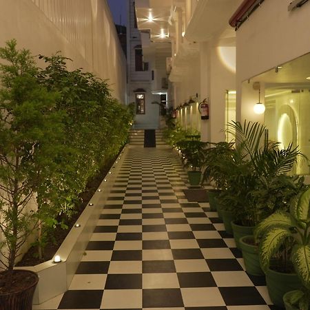 The Lavish Stay Варанаси Экстерьер фото